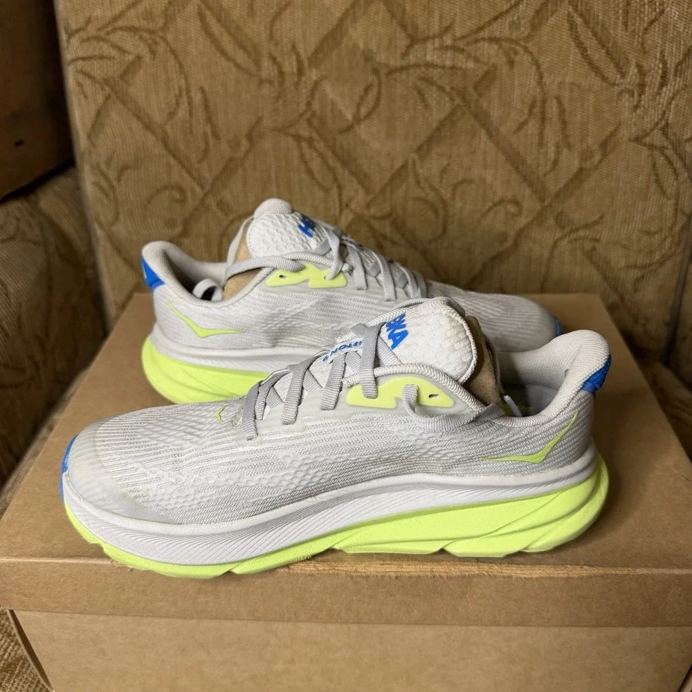 HOKA ONE ONE Y Clifton 9 Gray Volt Blue 1131170 STLC Youth 5 Women 6.5 MD